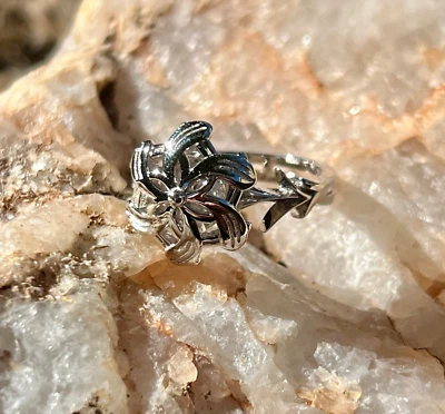 Anillo inspirado en Galadriel Nenya | Plata de ley 925 | Joyería para mujer Foto 1 de 4