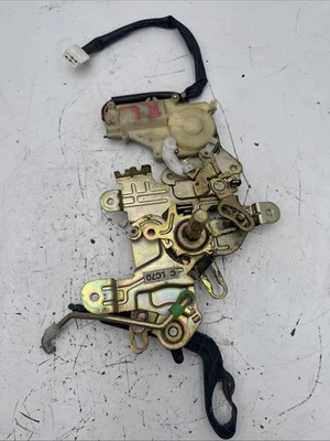 Mazda MPV 2001 Motor Cierre Centralizado Usado, Original Trasero Izquierdo Usado B373-25 Foto 1 de 4