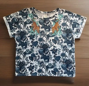 Anthropologie AKEMI + KIN blau Blumen AOP Tiger bestickt T-Shirt Damen Gr. M - Bild 1 von 15