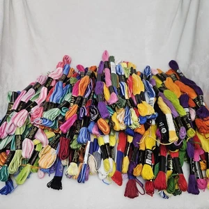 175+ Embroidery Floss Thread Assortment Skeins Various Brands - DMC J & P Coats - Picture 1 of 6