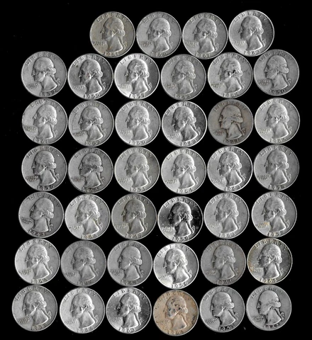 ONE ROLL OF WASHINGTON QUARTERS (1941-64)  90% SILVER (40 COINS)  LOT E28 Cover