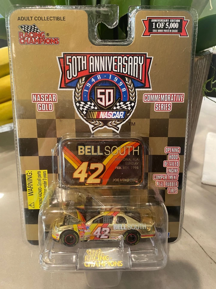 Racing Champions NASCAR Oro 50° Anniversario #42 BELL SOUTH 1:64 Auto Die-Cast - Immagine 1 di 1