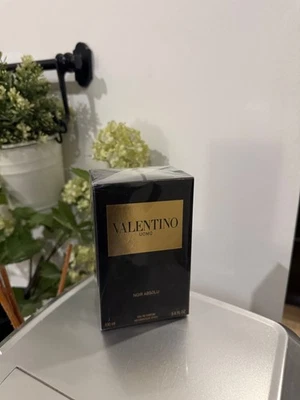 Valentino Uomo Noir Absolu 100ml 3.4 fl oz Eau de Parfum For Men New & Sealed - image 1 of 4