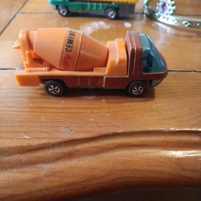Mezclador de cemento Hot Wheels Redline The Heavyweights 1969 cobre naranja Hong Kong Foto 1 de 4