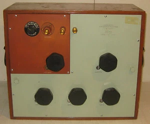 CAJA ELÉCTRICA DE COLECCIÓN HW SULLIVAN & GRIFFITHS LONDRES REINO UNIDO RESISTENCIA NO REACTIVA - Imagen 1 de 10