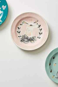 Plato Anthropologie CORINNA postre CERVATILLO ciervo rosa oro gres 8,25" nuevo con etiquetas - Imagen 1 de 2