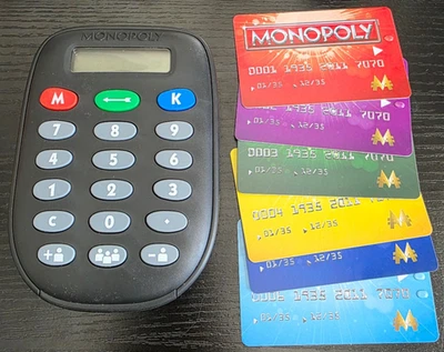 Unidad Bancaria Electrónica Monopoly y 6 Tarjetas de Crédito Repuesto 2011 Foto 1 de 3