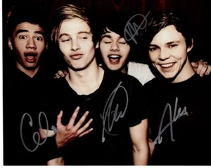 5 SECONDS OF SUMMER signed autographed 8x10 GROUP photo - Picture 1 of 1