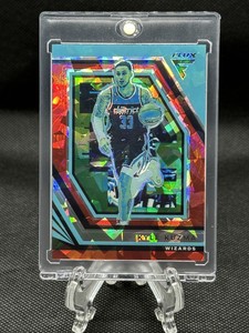 Kyle Kuzma 2022-23 Panini Flux Basketball - Red Cracked Ice Prizm #57 