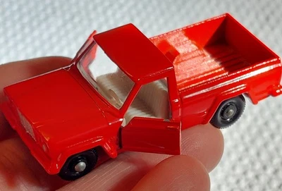 Vintage Matchbox by Lesney No. 71 Jeep Gladiator pickup Red *NICE* - Image 1 of 4