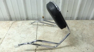 04 Suzuki VZ1600 VZ 1600 Marauder encosto traseiro passageiro barra maricas - Imagem 1 de 4