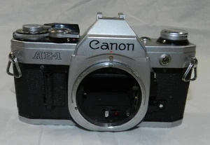 Cámara Canon AE-1 35 mm vintage - solo cuerpo - Imagen 1 de 7