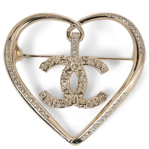 71688 auth CHANEL gold & strass 21P CC PENDENT HEART Brooch - Picture 1 of 6
