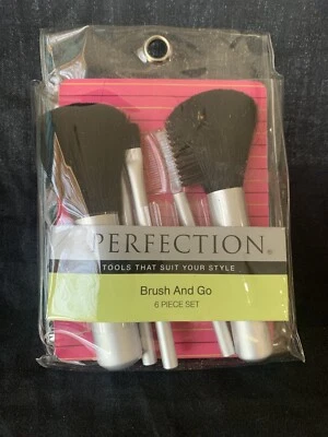 Perfection 6 Piezas Set Brush 'n Go Rubor Labial Cejas Polvo Sombra y Esponja Foto 1 de 4