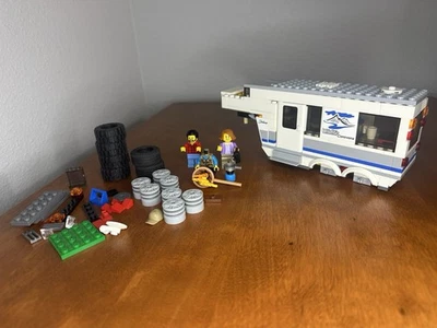 LEGO 60182 CITY: Pickup & Caravan INCOMPLETE No Box or Manual RV 5th Wheel - Image 1 of 4