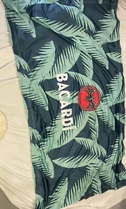 Bacardí Colgante de Pared Bandera Palmera 3’x6’ Hombre Cueva Bar Playa - Imagen 1 de 9