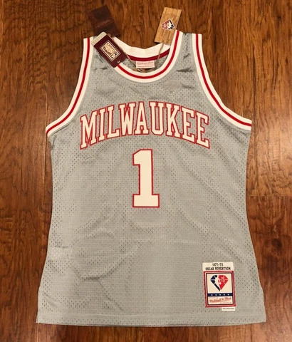 $175 Mitchell & Ness Oscar Robertson MILWAUKEE BUCKS 75TH Gray Jersey MEDIUM Cover