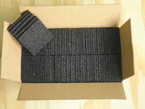(19,50€/m²) 10mm Terrassenpads Gummigranulatpads 10cm x 10cm x 10mm - Bild 1 von 1