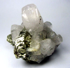 CALCITE CRISTALLI BIANCHI con PIRITE dal PERÙ....CALCITE DIVENTA ROSA SOTTO LUCE UV - Foto 1 di 13