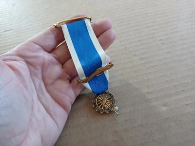 D.A.R. Daughters of the American Revolution Pin Badge Ribbon - Gold Filled Named - Image 1 of 4