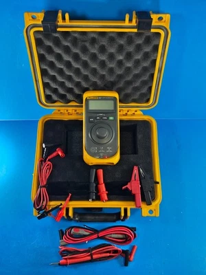 Fluke 707 Industrial Loop mA / V MilliAmp - Volt Calibrator Meter ! - Image 1 of 4