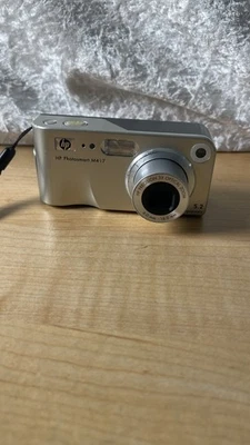 HP Photosmart M417 5.2MP Compact Digital Camera  ( Tested ) - Image 1 of 4