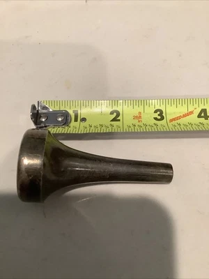¿Boquilla de tuba vintage CONN 2? Foto 1 de 4