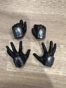 Hot Toys MMS497 Ant-Man - Ant-Man and the Wasp 1/6 Scale Hand Set - Picture 1 of 2
