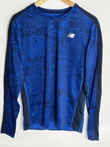 New Balance T-Shirt Accelerate Graphic Long Sleeve | Men's | Blue | Medium - Picture 1 of 10