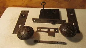 Antique Brass Eastlake Door Knobs Lock Plates & Catch - Picture 1 of 2