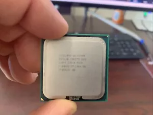 Intel Core 2 Duo E7400 2.8GHz Dual-Core (AT80571PH0723M) Processor - Picture 1 of 2