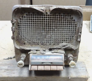1946 1947 1948 Chevy car RADIO Original GM model 985793 - Picture 1 of 24