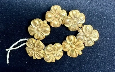 Vintage Set of 7 Gold Dogwood Flower Metal Shank Buttons NOS - Image 1 of 4