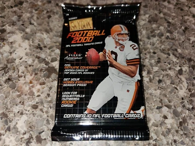 2000 FLEER SKYBOX FOOTBALL CARD PACK  ROOKIES AUTOS RUBIES JERSEY+FREE TOM BRADY - Image 1 of 4
