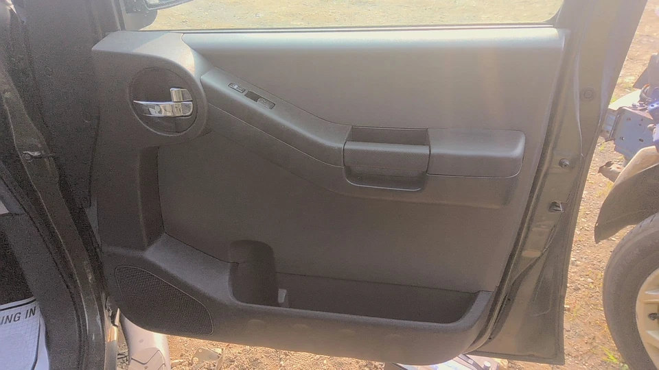 05 NISSAN XTERRA Front Door Trim Panel Right Passenger - Image 1 of 1