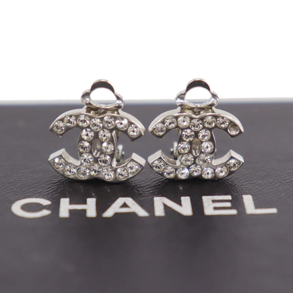CHANEL CC Logos Used Earrings Silver Rhinestones Clip-On 05V Vintage #CK780 S - Image 1 of 4