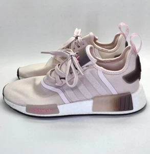 Scarpe sneakers Adidas Originals donna taglia 8 NMD R1 quasi rosa - Foto 1 di 17