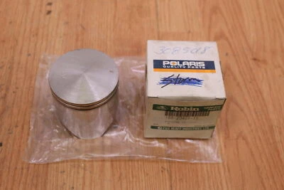NOS 1995 Polaris Storm STD OEM Piston    (168) - Image 1 of 4