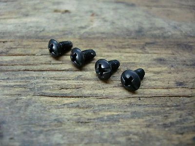 Juego de tornillos de agarre de fábrica Chiappa Firearms M9-22 M9 22 Cal LR x4 Foto 1 de 3