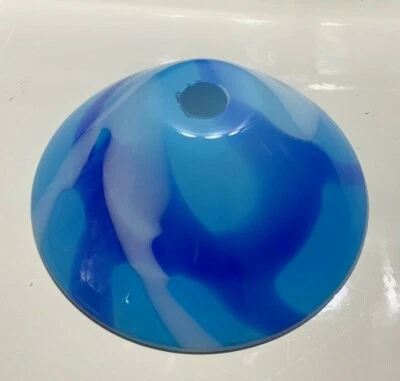 Colgante pequeño de vidrio caribeño de 7" Alce Lighting Foto 1 de 3