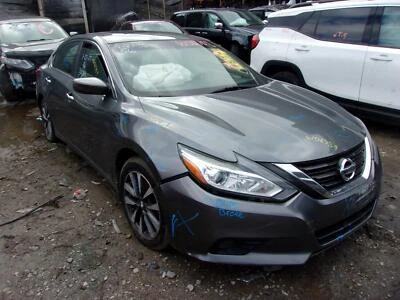 Used Air Cleaner Assembly fits: 2017 Nissan Altima Sdn 2.5L 4 cylinder Grade A Foto 1 de 4