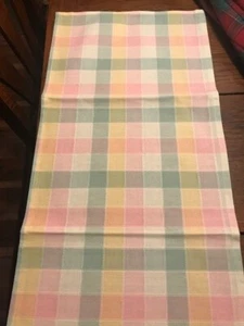 Hecho a medida con Longaberger Pascua PASTEL CUADROS tela corredor de mesa - diferentes anchos - Imagen 1 de 2
