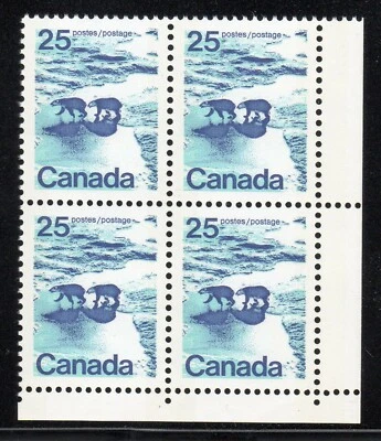 1972 Canada SC# 597iii LR - Landscape - W2B Blank Plate Block M-NH Lot # 2458 - Image 1 of 2