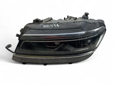 VW Headlight L1401000133 (AB486) - image 1 of 4