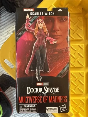 Figura de acción Marvel Legends Series Bruja Escarlata 6" exclusiva nueva en caja daños en caja Foto 1 de 4