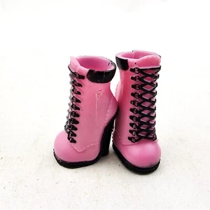 MGA LOL OMG Doll Mallof Surprises Pink Black Boots Shoes Replacement Parts - Picture 1 of 6