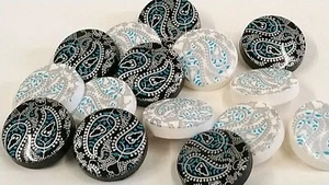 30mm or 25mm Plastic Patterned Shank Button, Choice of Pack Size - Picture 1 of 10