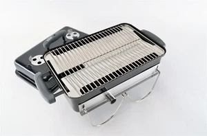 Deflector de calor/sartén de goteo para parrilla de carbón Weber Go-Anywhere - Imagen 1 de 3