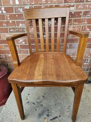 Sillón de escritorio de oficina vintage de roble macizo para banqueros MURPHY #1 Foto 1 de 4