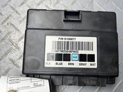 2003-2007 Chevy Silverado 2500 Body Control Module (BCM) Part #15136877 Foto 1 de 4